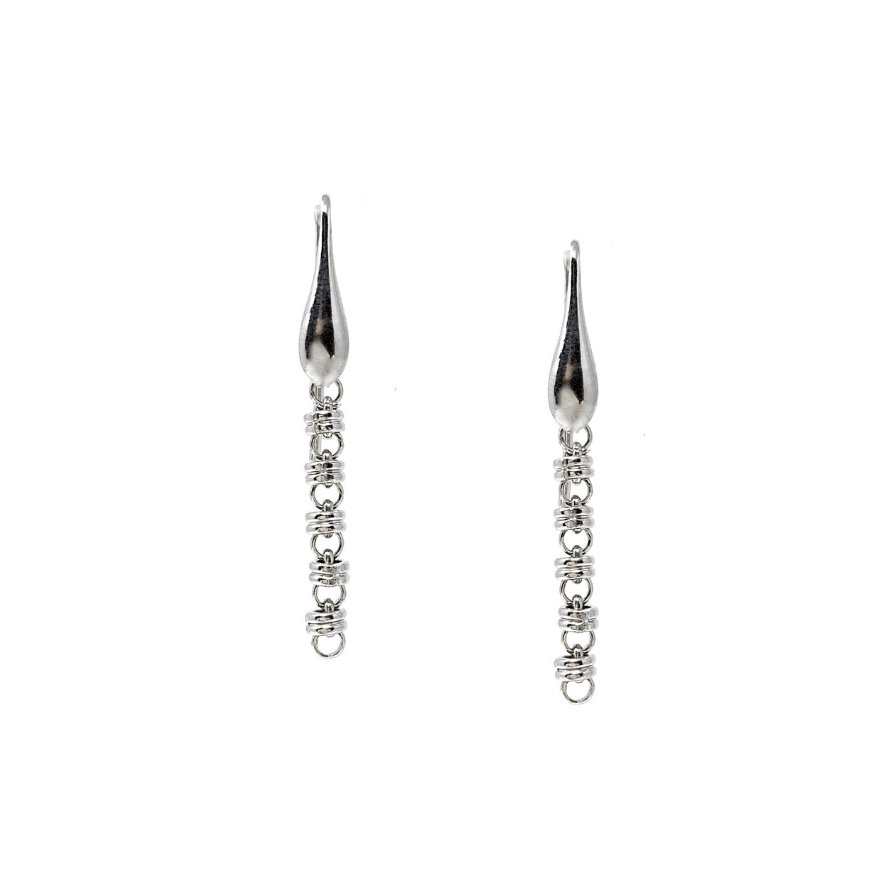 A frontal view of long silver chain earrings designed and hand-crafted by DelBrenna Italian Jewelers in Tuscany. The earrings are designed based on the iconic Links collection of DelBrenna silver chains, necklaces, rings, and bracelets.