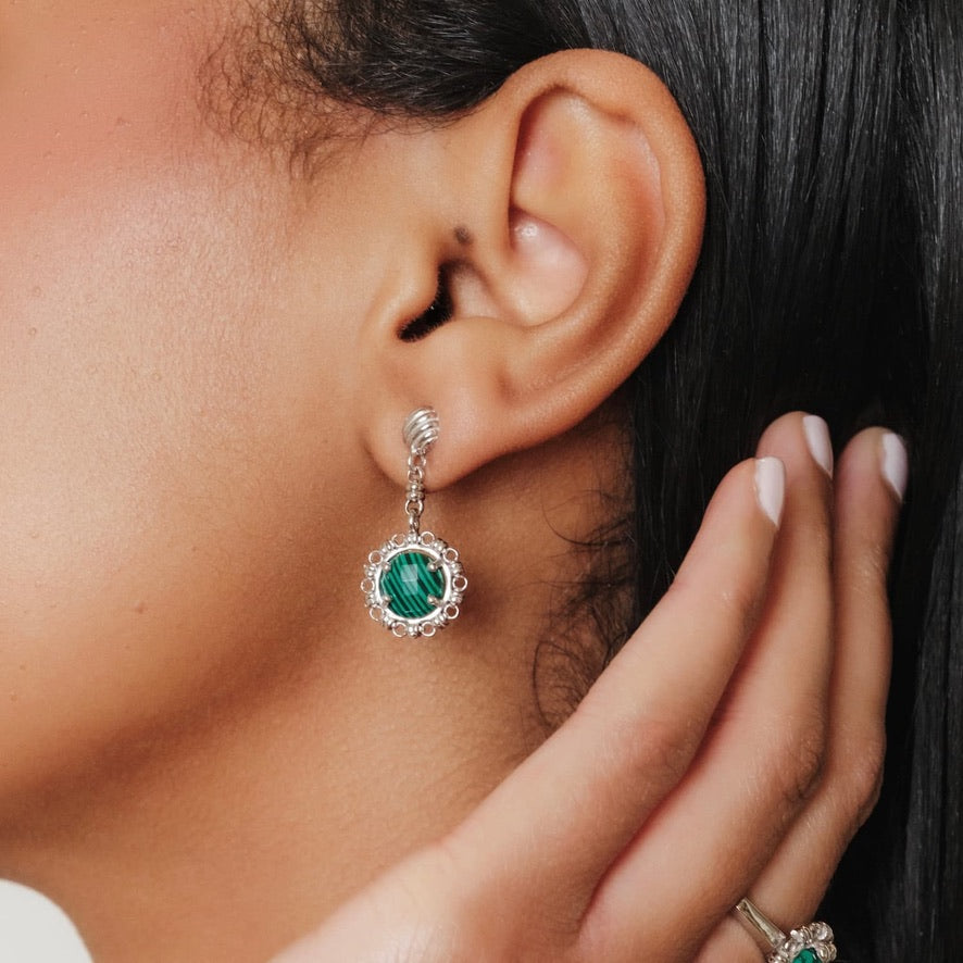 Gemma Earrings in Silver with Malachite