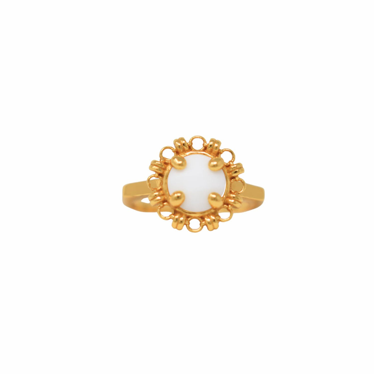 Gemma Ring in Gold with White Agate