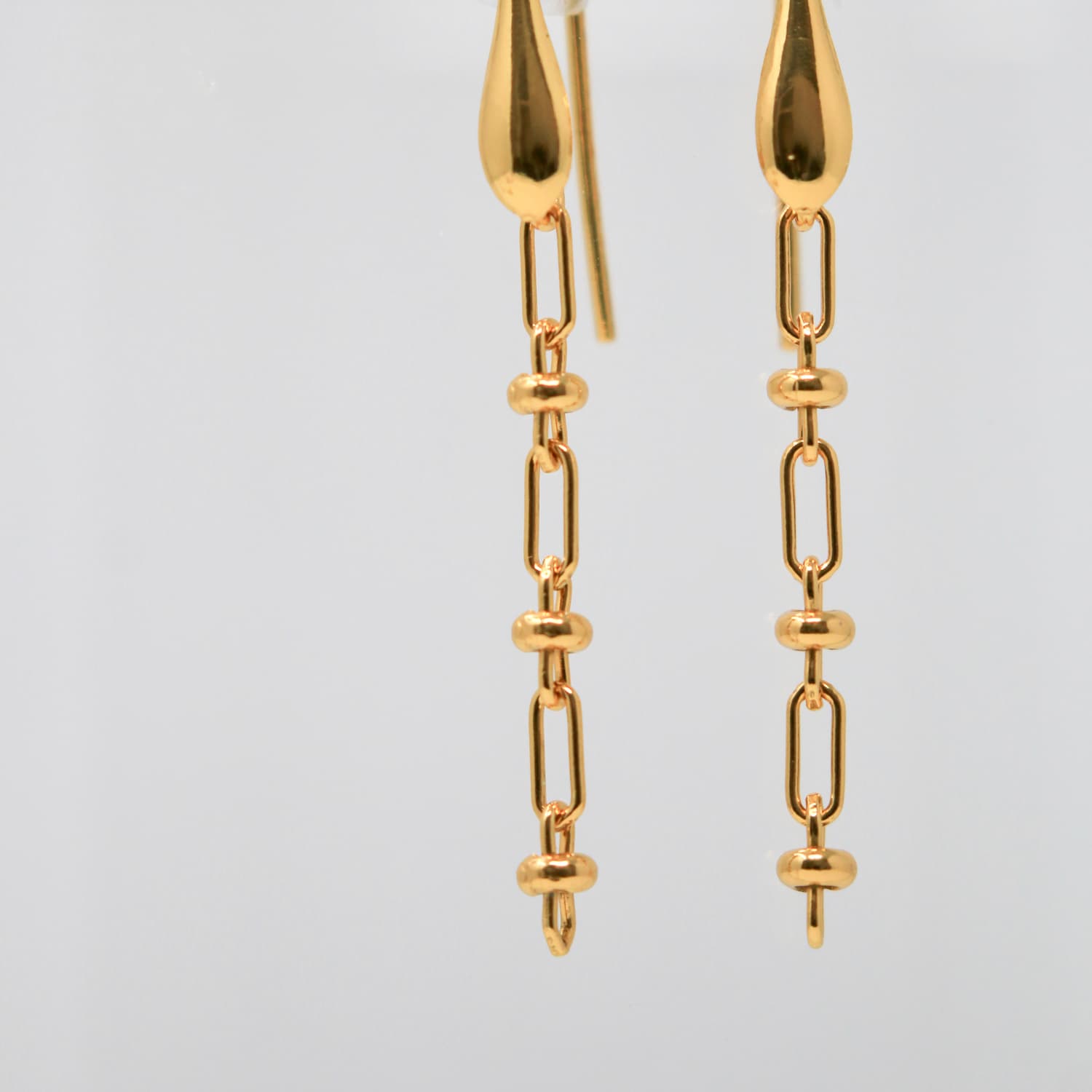 Bella Earrings in Gold