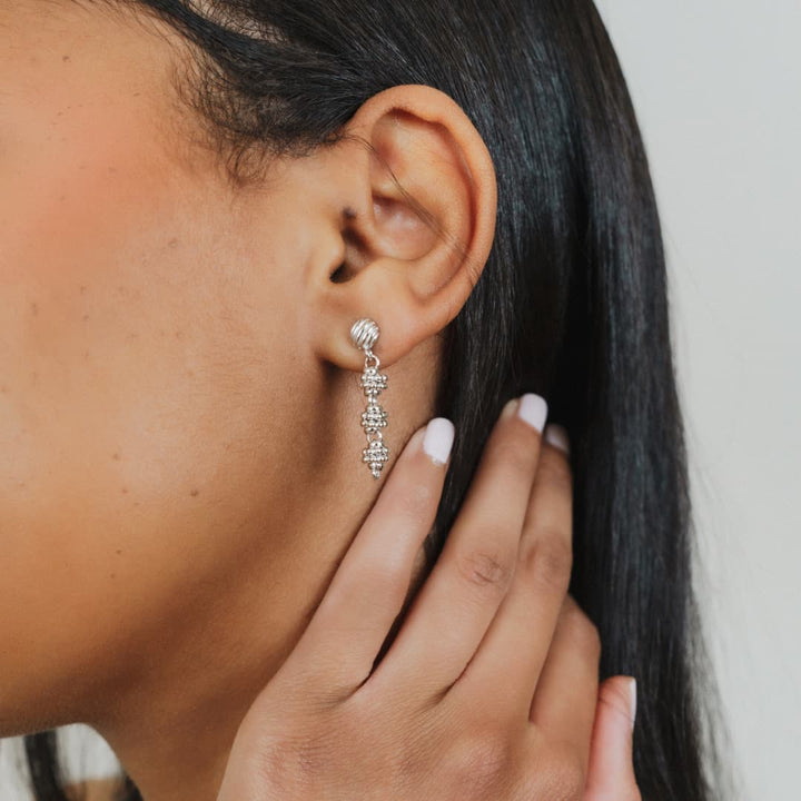 Links Caviar Earrings in Silver