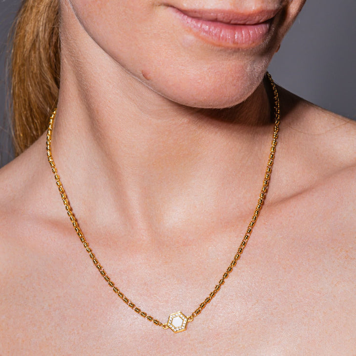 Deco Necklace in Gold With Green, White & Pavé