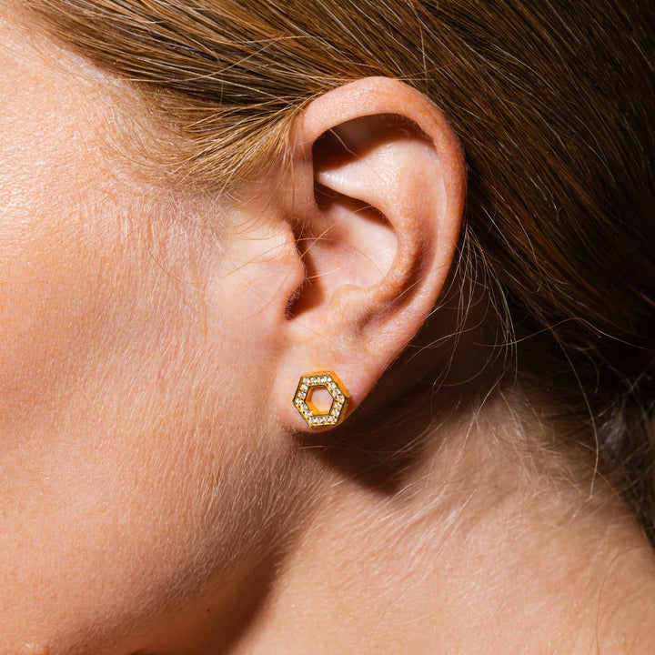 Deco Stud Earrings in Gold With Pavé