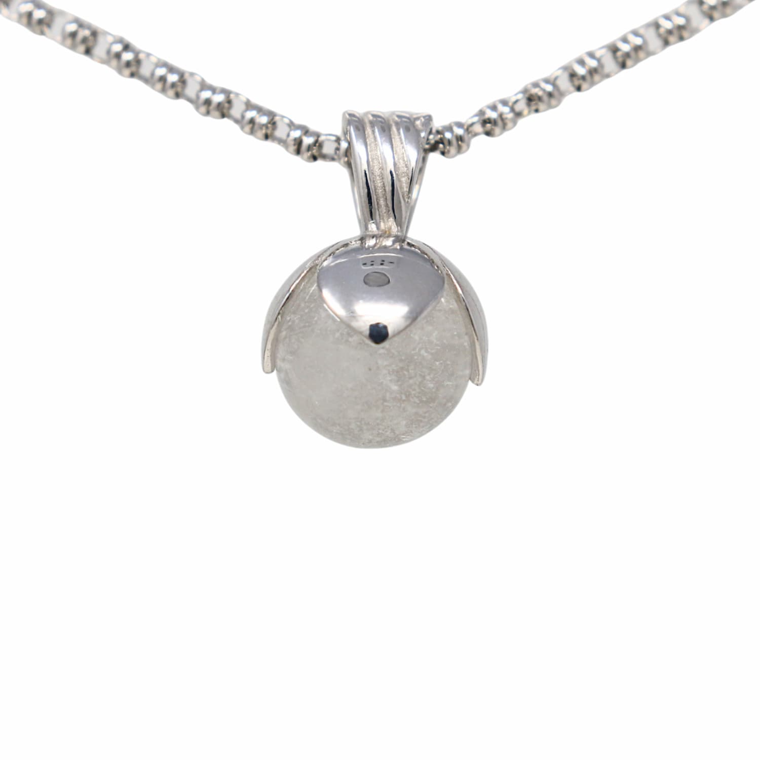 Magnolia Pendant in Silver with Crackle White Agate