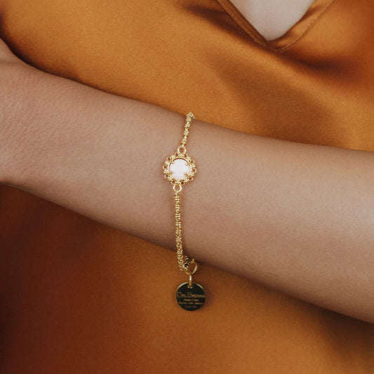 Gemma Bracelet in Gold with Pink Coral