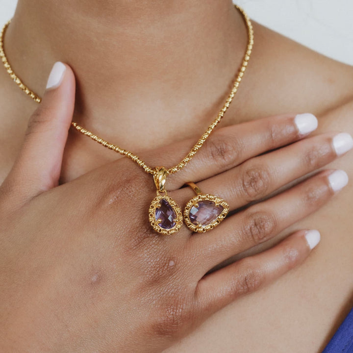 Drop Pendant in Gold with Amethyst, Large