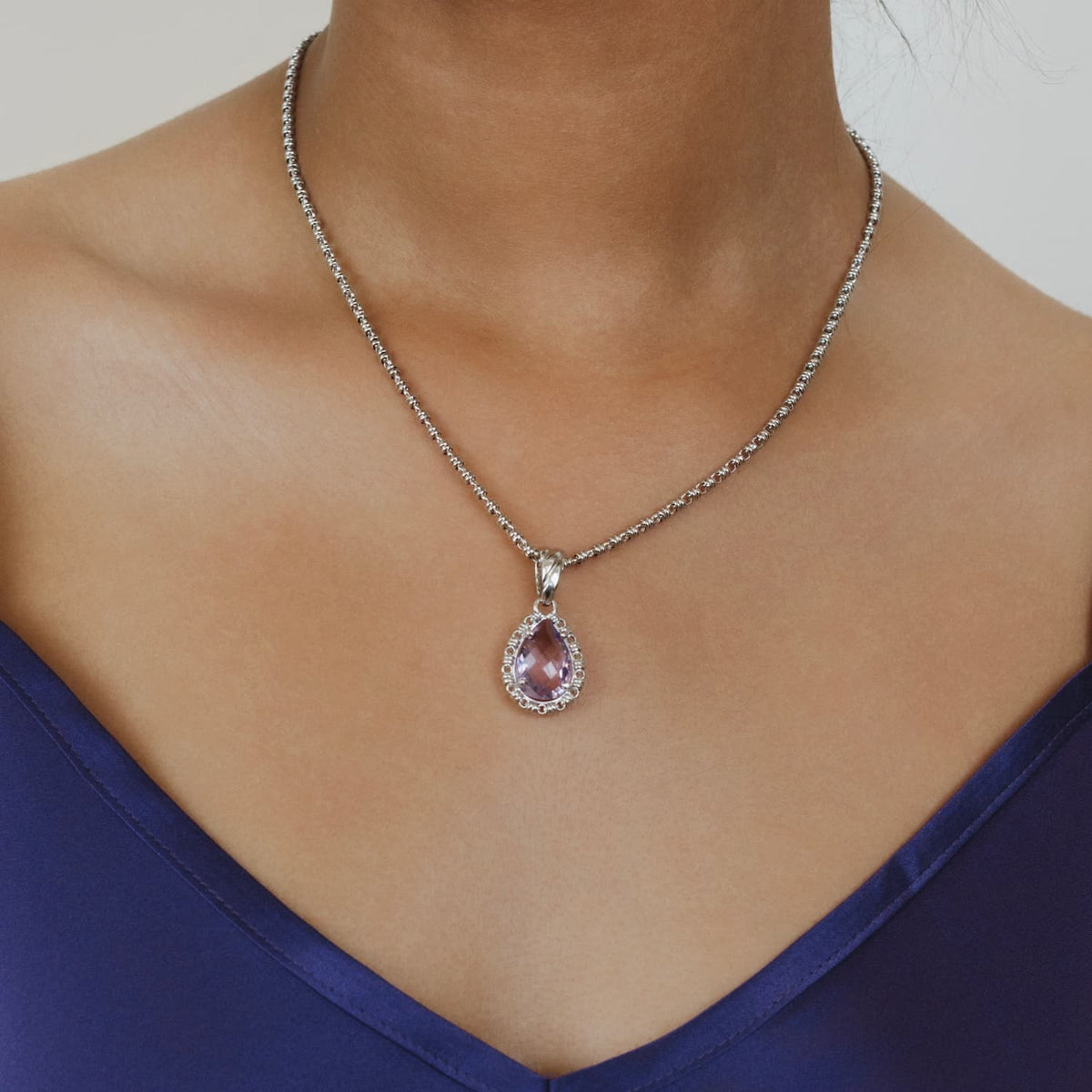 Drop Pendant in Silver with Amethyst, Small