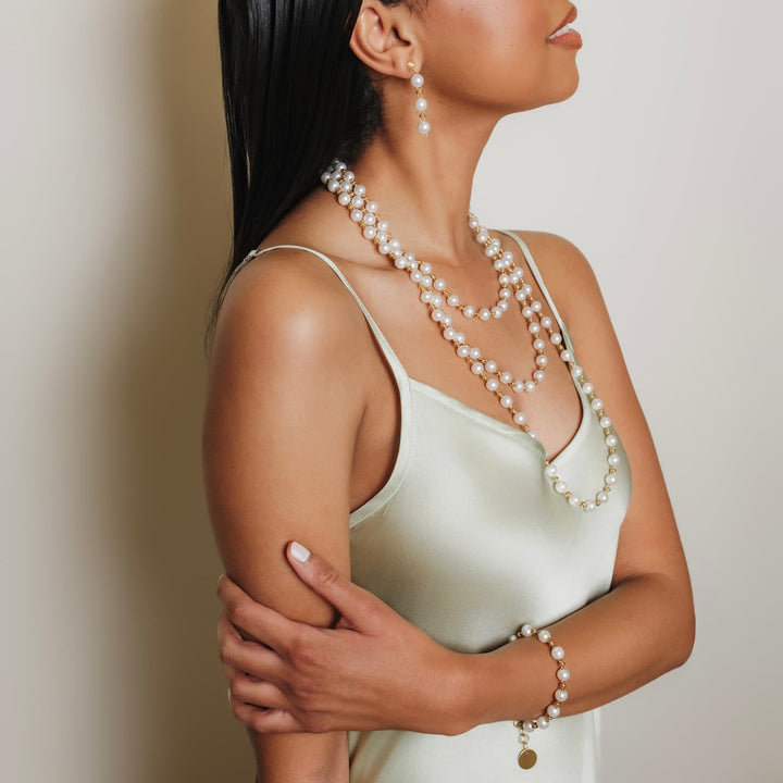 Bella Earrings with Pearls in Gold