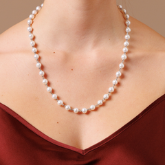 Freshwater Pearls Necklace in Silver