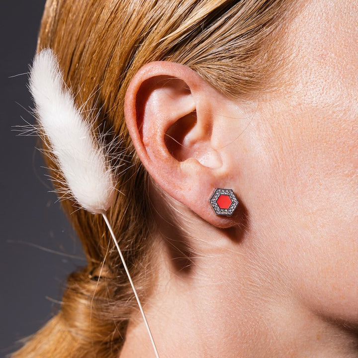 Deco Stud Earrings in Silver With Coral & Pavé