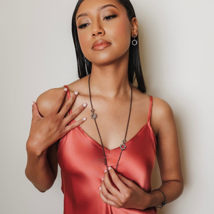 Super Deco Necklace in Black With Pavé