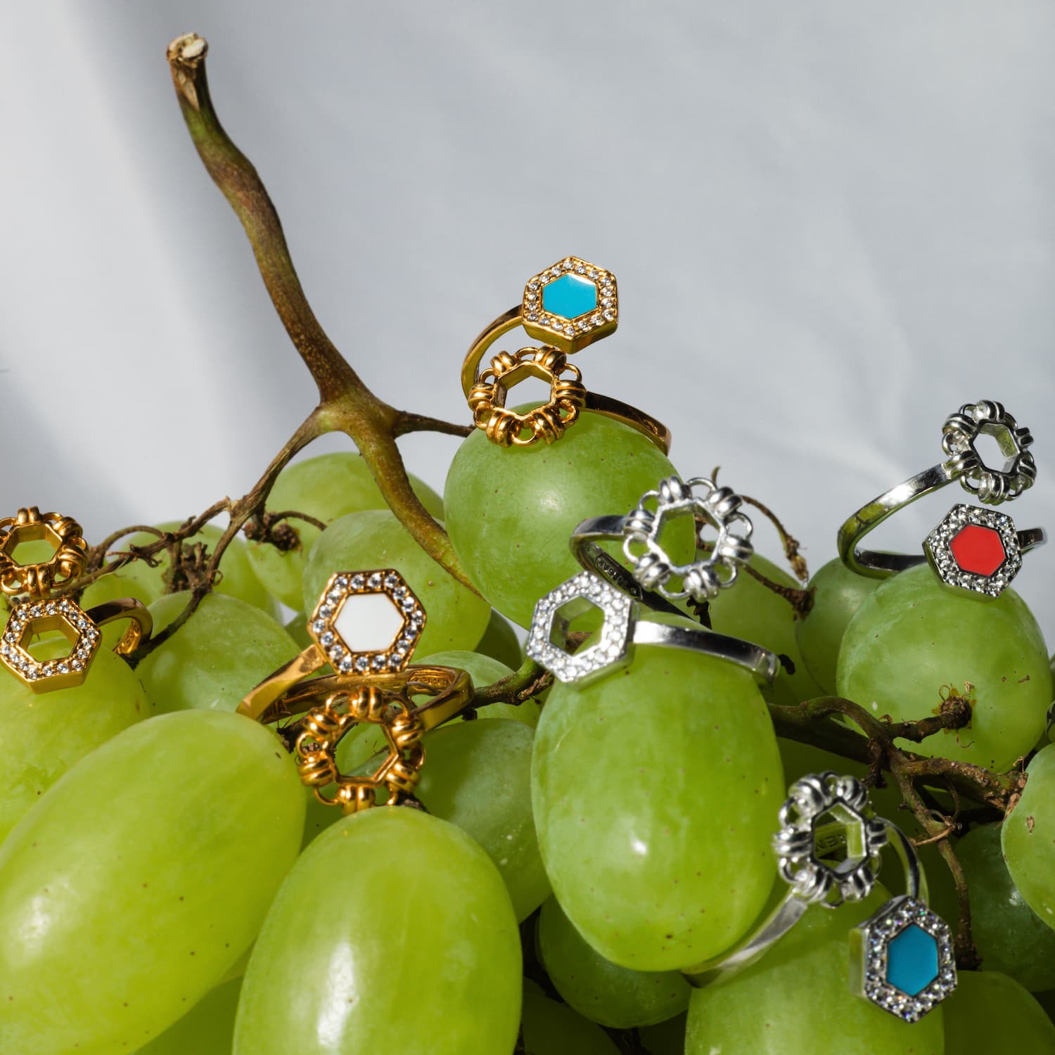 Deco Statement Ring in Gold With White & Pavé
