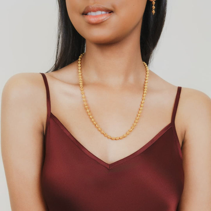 Links Caviar Necklace in Gold