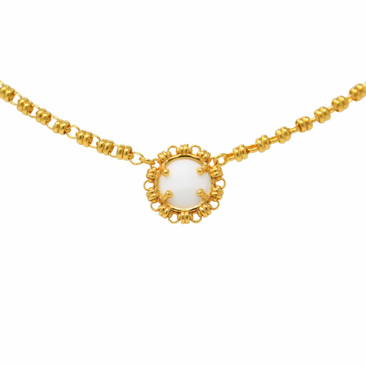 Gemma Necklace in Gold with White Agate