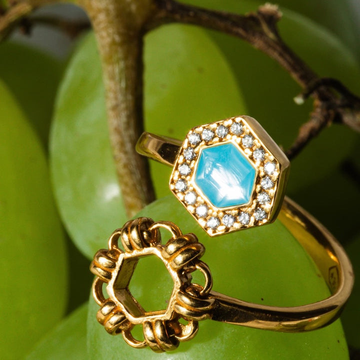 Deco Statement Ring in Gold With Turquoise & Pavé