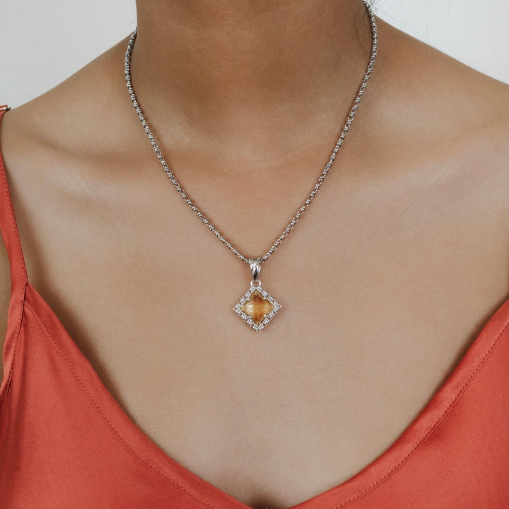 Quadra Pendant in Silver with Citrine