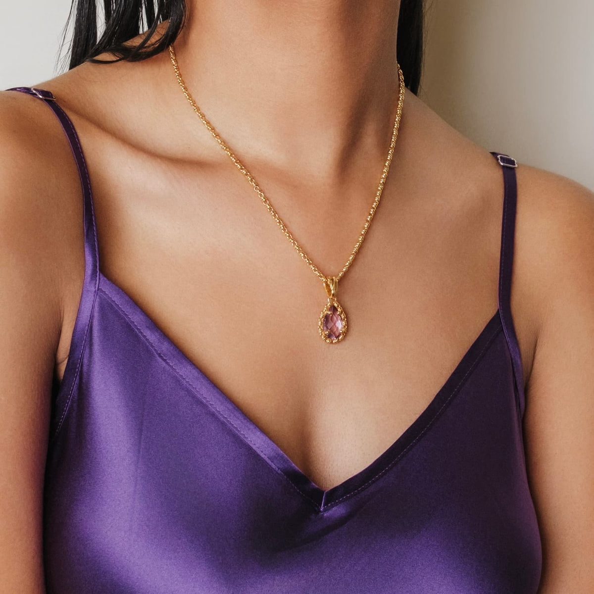 Drop Pendant in Gold with Amethyst, Large