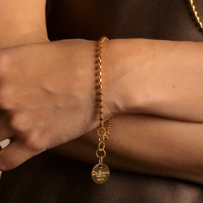 Cylinders Bracelet in Gold