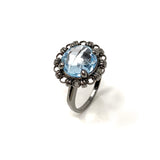 Filary Ring in Black with Blue Topaz