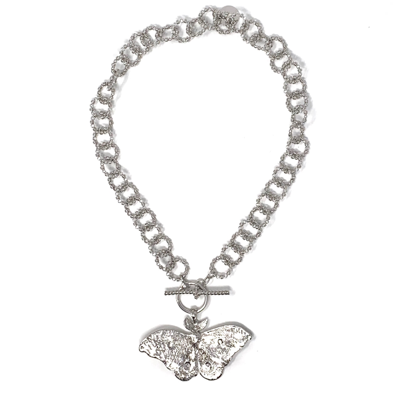 Signorelli Toggle Necklace in Silver
