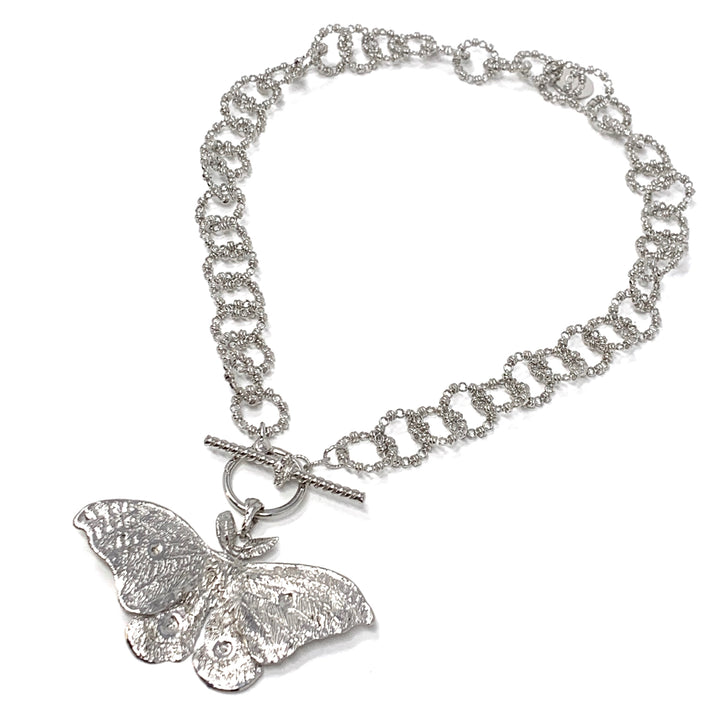 Signorelli Toggle Necklace in Silver