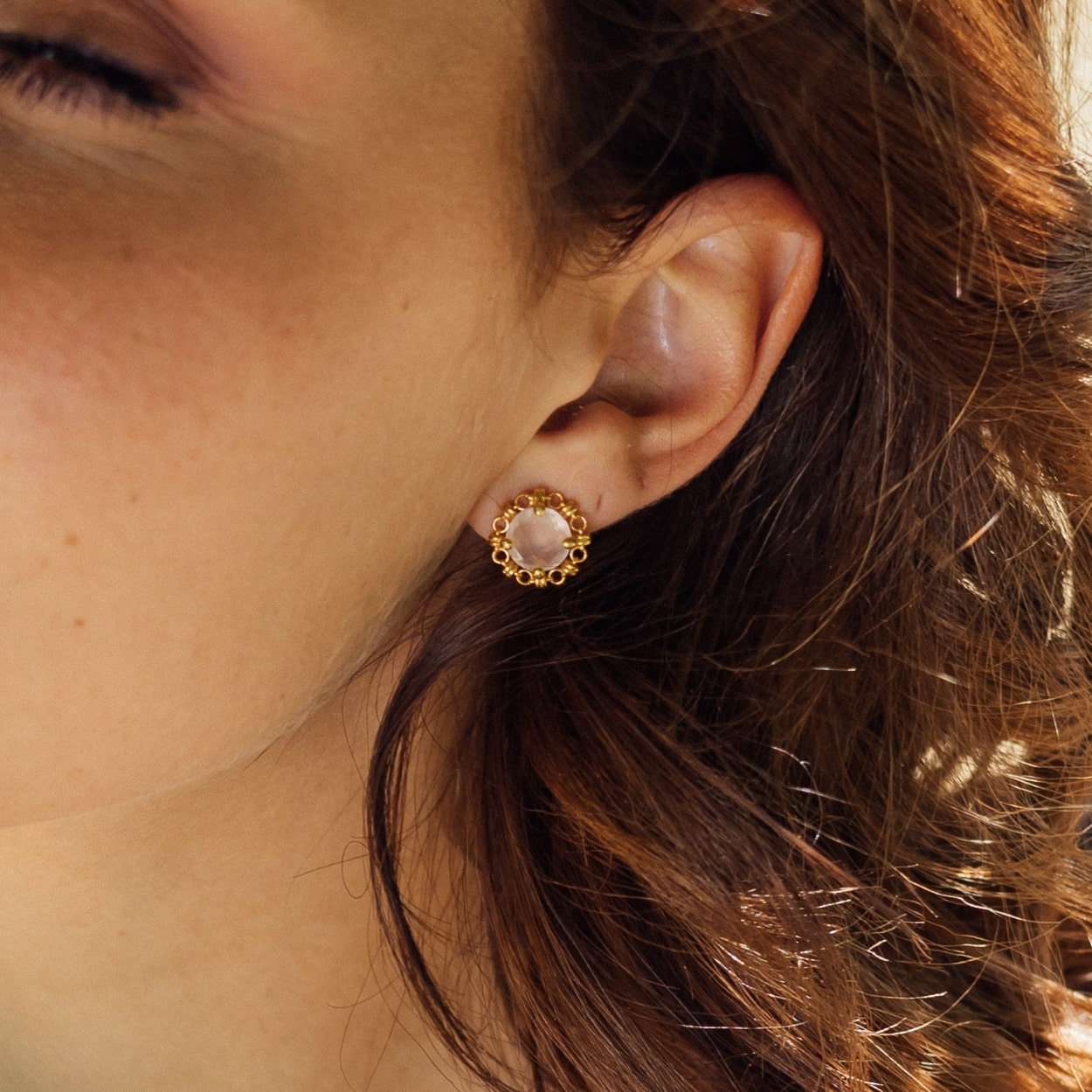 Mini Filary Stud Earrings in Gold with Rose Quartz