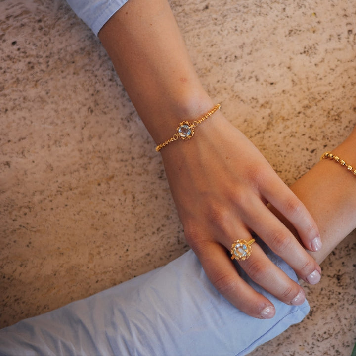 Mini Filary Bracelet in Gold with Blue Topaz