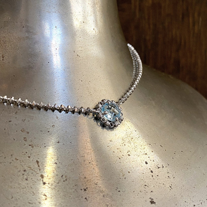 Mini Filary Necklace in Silver with Blue Topaz