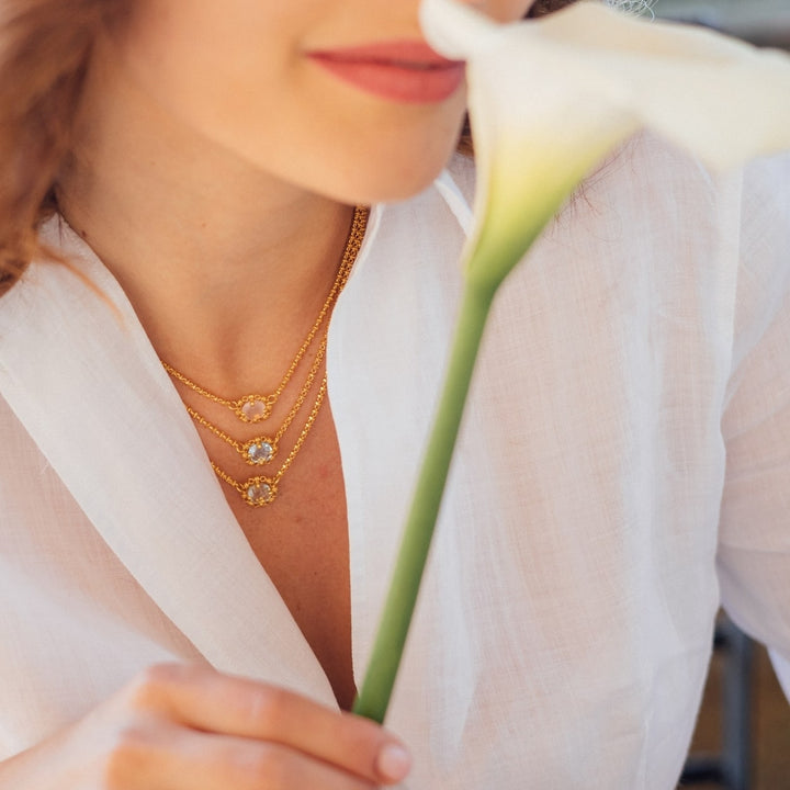 Mini Filary Necklace in Gold with Rose Quartz