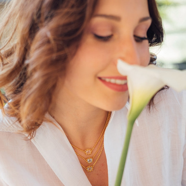 Mini Filary Necklace in Gold with Rose Quartz