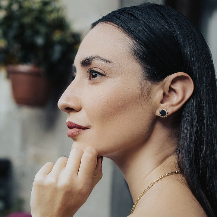 Petite Piazza Stud Earrings in Gold with Onyx