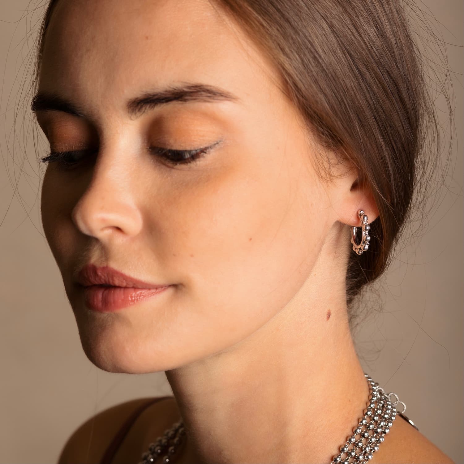 Beads 3mm Hoop Earrings in Silver