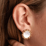 Piazza Stud Earrings in Gold with Mother of Pearl
