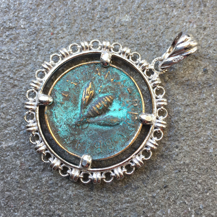 Filary Pendant in Silver with Bee Coin in Green Patina