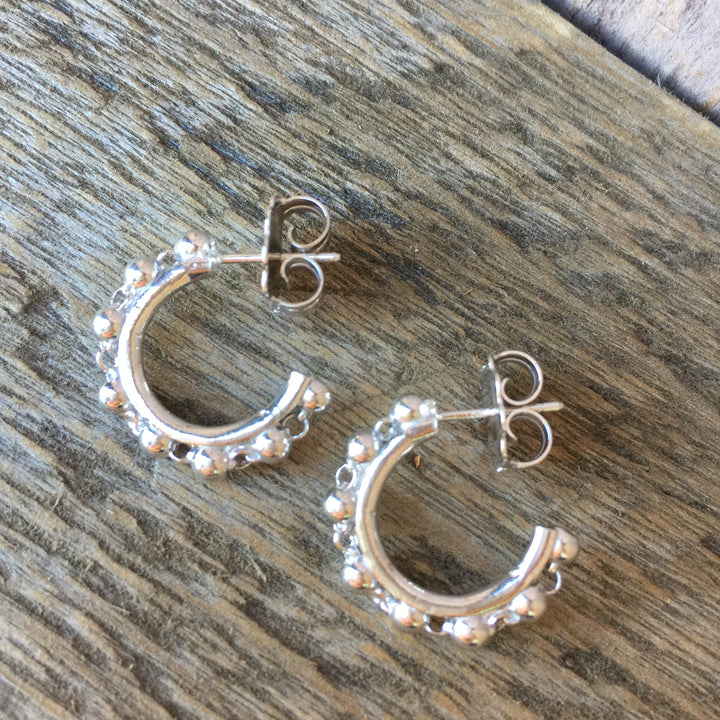 Beads 3mm Hoop Earrings in Silver
