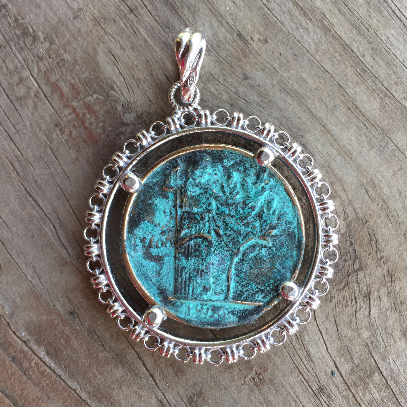 Large Filary Pendant in Silver with Italia Coin in Green Patina